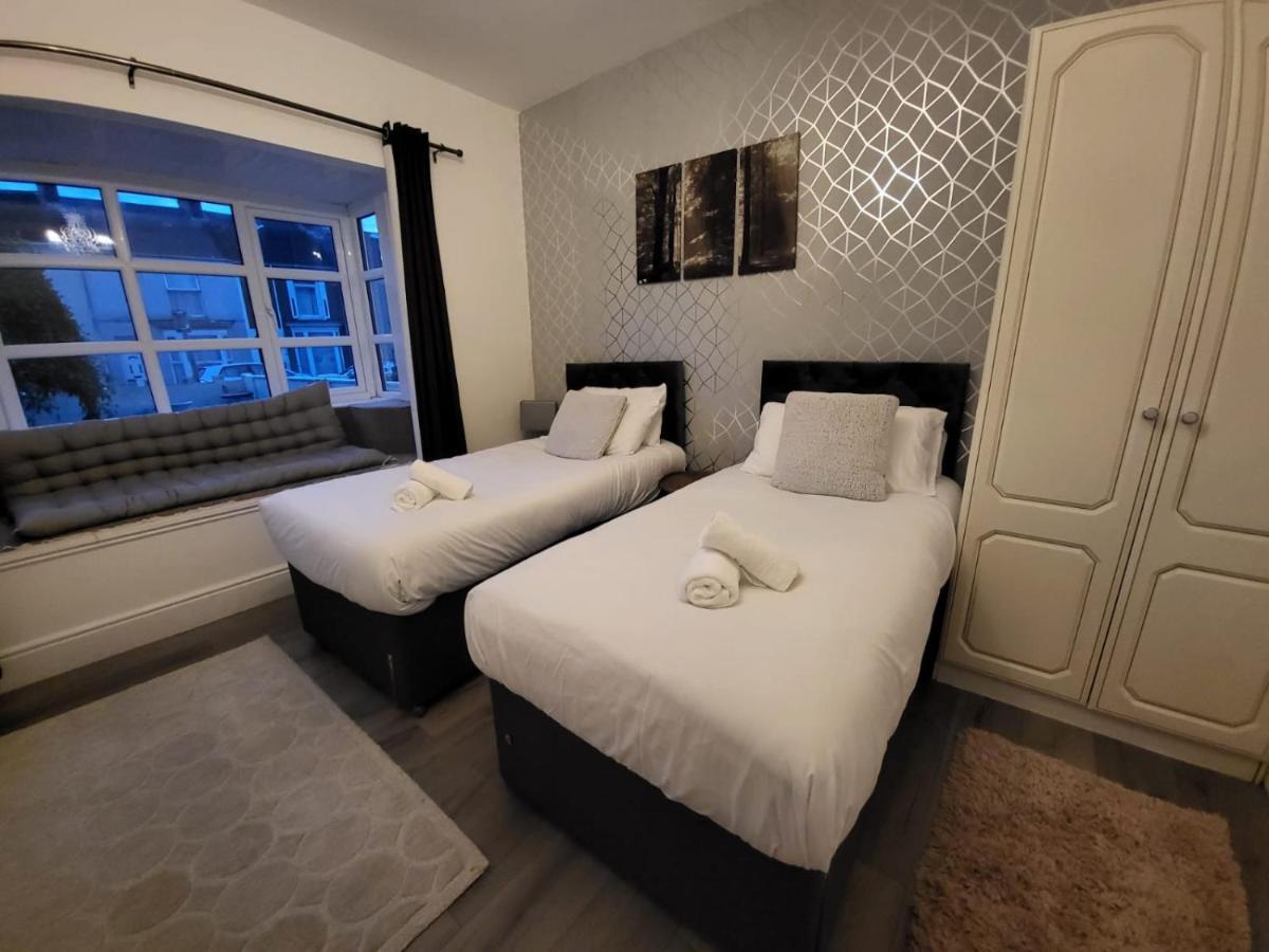City Centre Room, Wifi, Share Facility Swansea Kültér fotó